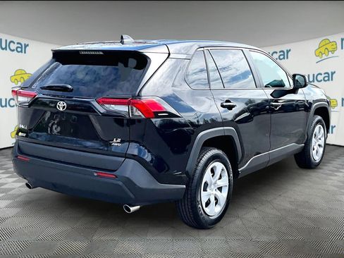 Used 2025 Toyota RAV4 LE AWD/4WD image 6