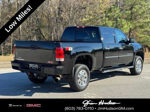 Used 2011 GMC Sierra 3500 Denali w/ Suspension Package, Off-Road image 15