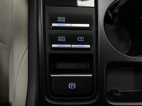 Certified 2025 Hyundai Sonata SE FWD image 25