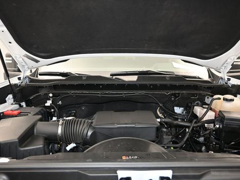 Certified 2025 Chevrolet Silverado 2500 LT w/ Convenience Package image 29