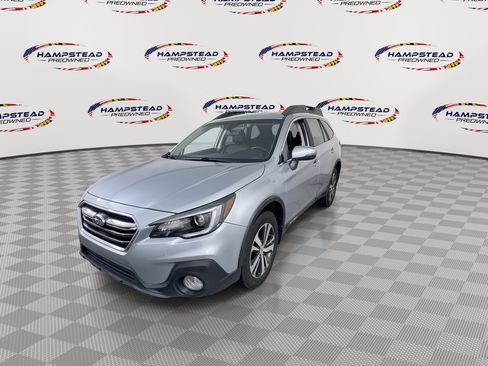 Used 2018 Subaru Outback 2.5i Limited AWD/4WD image 4