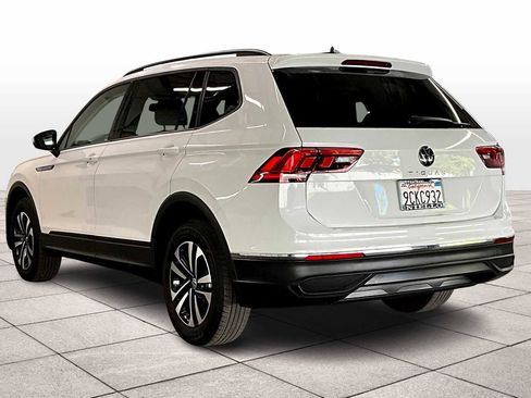 Used 2022 Volkswagen Tiguan S image 14