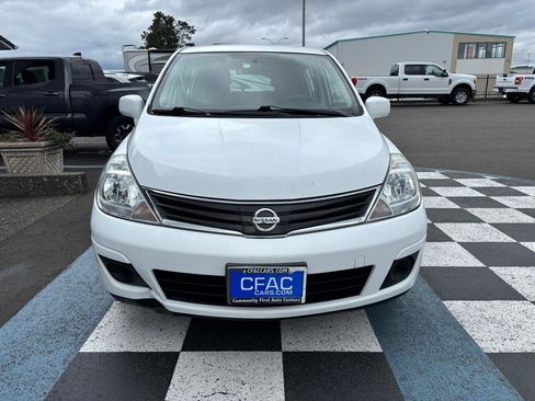 Used 2011 Nissan Versa 1.8 S w/ Plus Pkg FWD image 8