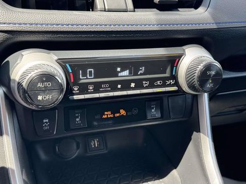 Used 2023 Toyota RAV4 SE w/ SE Grade Weather Package AWD/4WD image 25