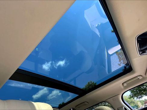 Used 2019 Land Rover Range Rover Supercharged image 13