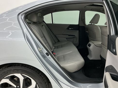 Used 2016 Honda Accord EX-L image 21
