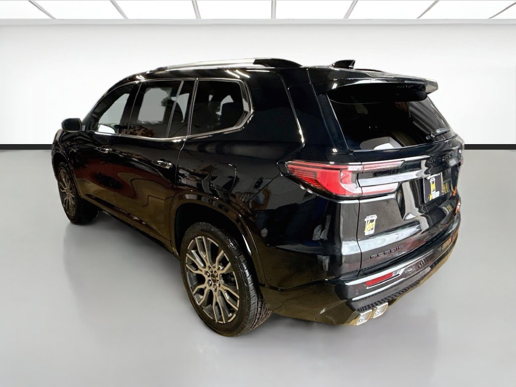New 2027 GMC Acadia Denali Ultimate w/ LPO, Black Badging Package FWD image 7