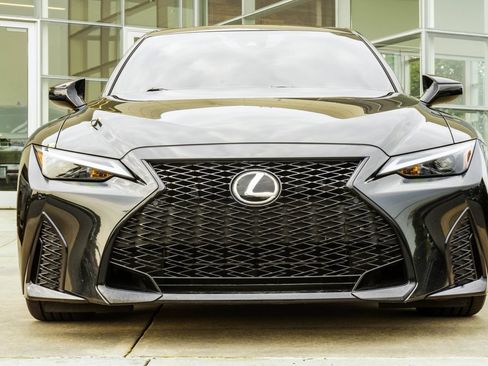 Used 2025 Lexus IS 350 F Sport w/ Accessory Package 2 RWD image 7