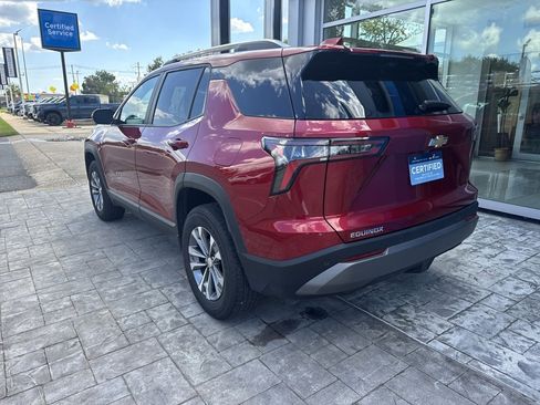 Certified 2025 Chevrolet Equinox LT w/ Convenience Package II image 5