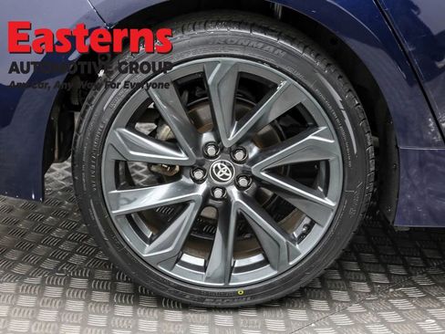 Used 2020 Toyota Corolla SE image 29