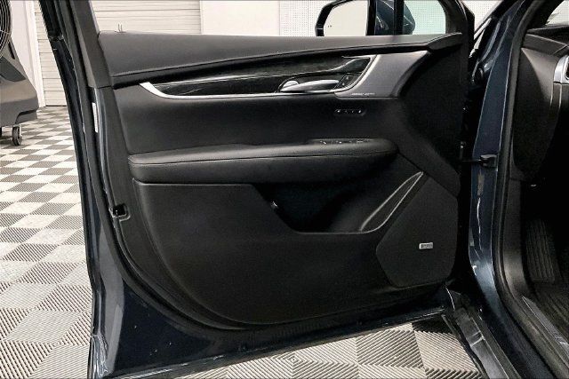 Used 2021 Cadillac XT5 Premium Luxury AWD/4WD image 21