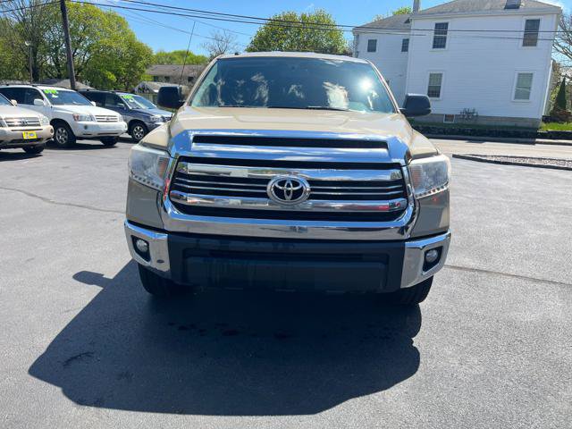 Used 2017 Toyota Tundra SR5 w/ TRD Off Road Package AWD/4WD image 6