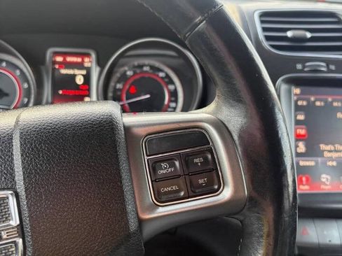 Used 2016 Dodge Journey Crossroad w/ Popular Equipment Group FWD image 27