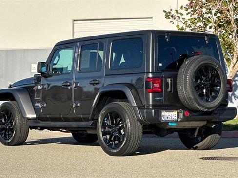 Used 2023 Jeep Wrangler Unlimited Sahara w/ Cold Weather Group image 6