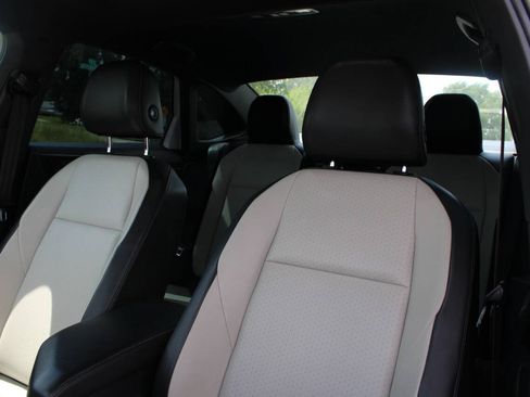 Used 2019 Volkswagen Jetta R-Line FWD image 20