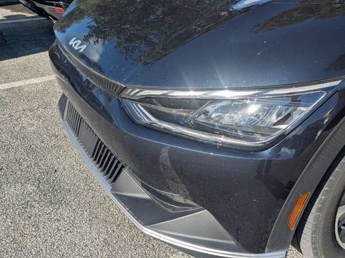Used 2024 Kia EV6 Light RWD image 4