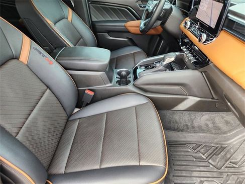 Used 2023 GMC Canyon AT4 w/ AT4 Premium Package image 14