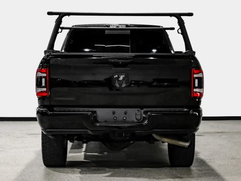 Used 2020 RAM 2500 Big Horn w/ Level 2 Equipment Group AWD/4WD image 7