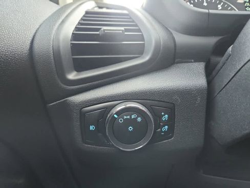 Used 2021 Ford EcoSport Titanium image 29