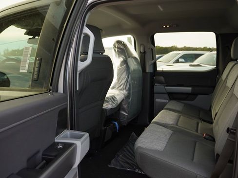 New 2026 Ford F350 XLT w/ XLT Premium Package image 11