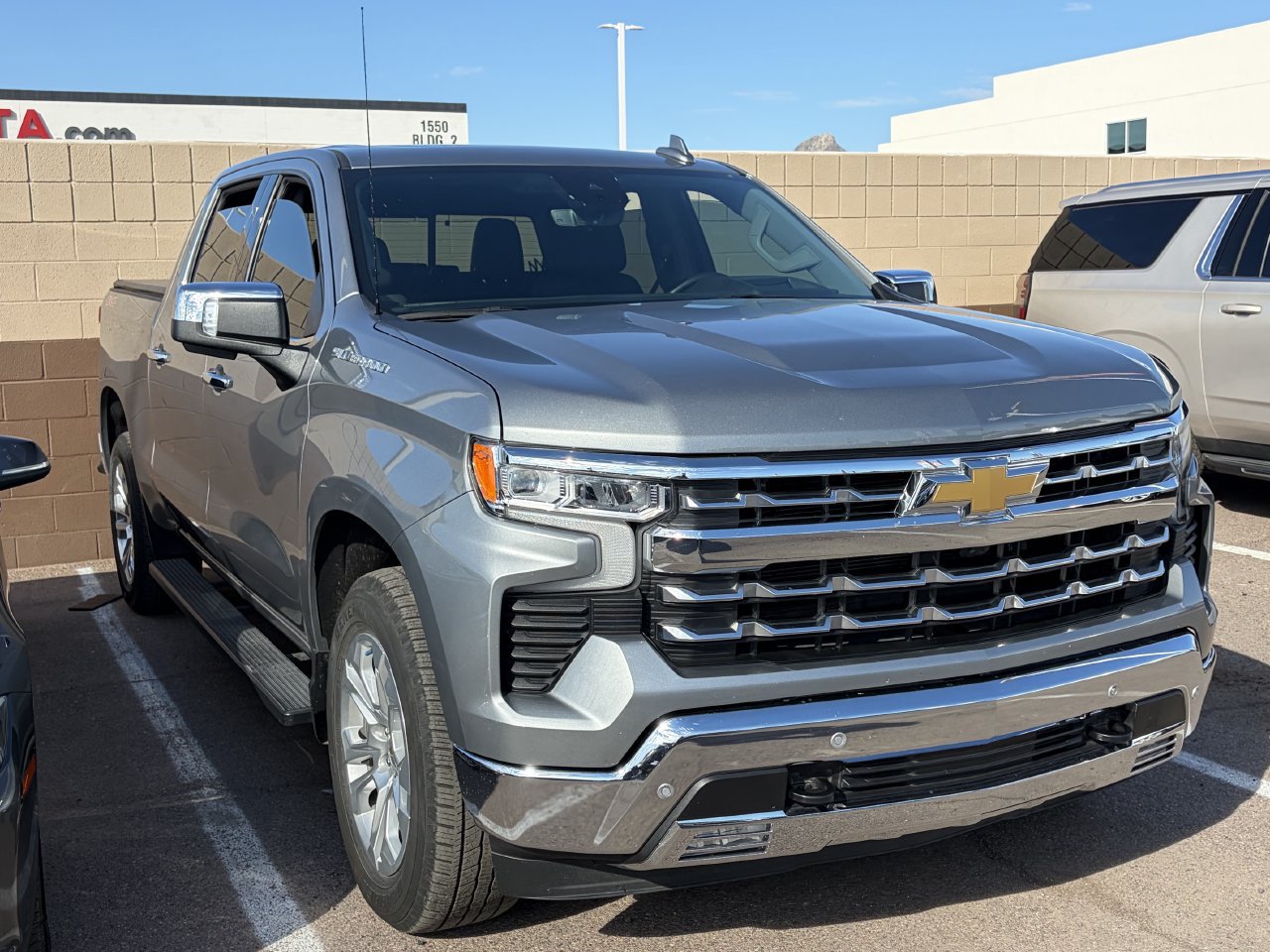 Used 2024 Chevrolet Silverado 1500 LTZ w/ LTZ Premium Package AWD/4WD image 2
