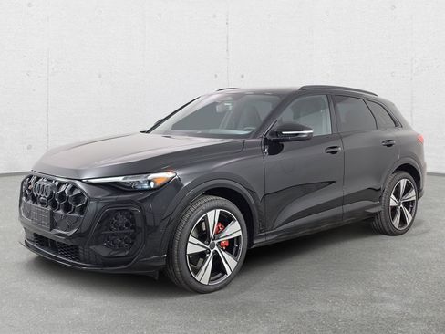New 2026 Audi SQ5 Premium Plus AWD/4WD image 3