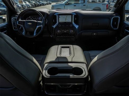 Used 2021 Chevrolet Silverado 2500 LTZ w/ LTZ Premium Package image 25