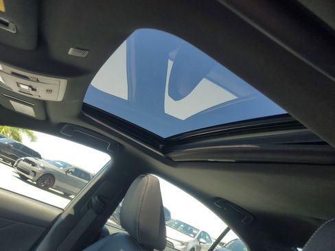 Used 2025 Lexus IS 350 F Sport w/ Accessory Package 2 RWD image 17