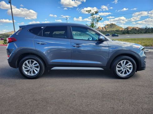 Used 2018 Hyundai Tucson SEL image 3