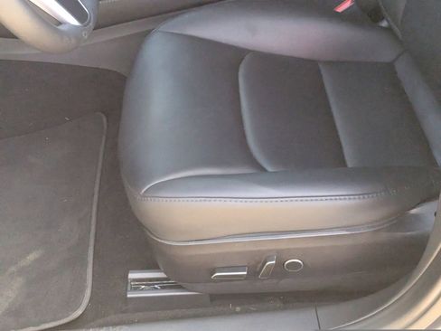 Used 2023 Tesla Model 3 Performance image 29