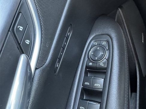 Used 2018 Cadillac XT5 Premium Luxury AWD/4WD image 25