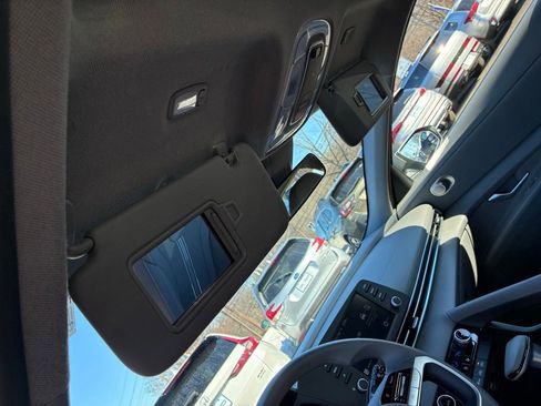 Used 2023 Hyundai Elantra SEL w/ Cargo Package image 37