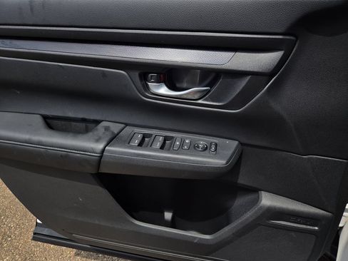 Certified 2024 Honda CR-V EX image 15