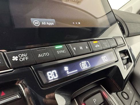 Used 2024 Honda Odyssey EX-L image 28