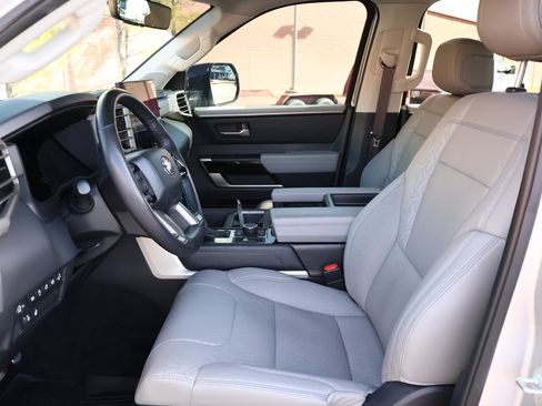 Used 2024 Toyota Tundra Limited w/ TRD Off-Road Package image 11