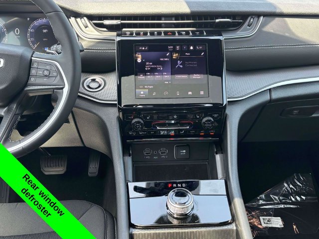 New 2026 Jeep Grand Cherokee L 4WD image 15