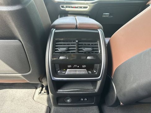 Used 2025 BMW X5 xDrive40i w/ M Sport Package AWD/4WD image 22