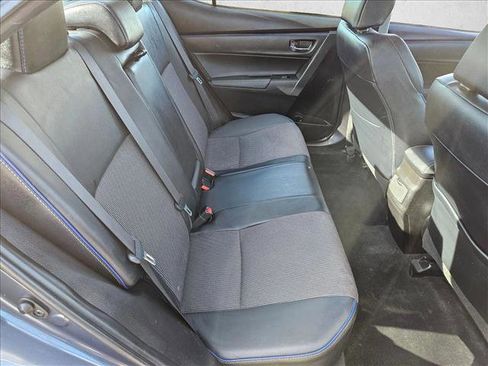 Used 2017 Toyota Corolla SE image 17