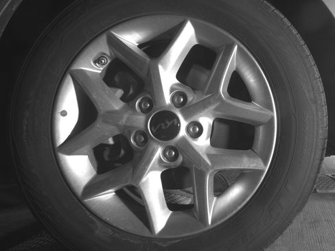 Used 2025 Kia Soul LX w/ LX Technology Package FWD image 19