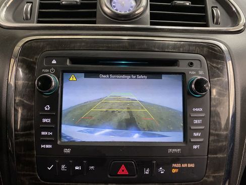 Used 2014 Buick Enclave Leather w/ Trailering Provision Package image 25