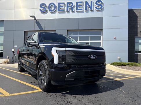 New 2025 Ford F150 Lightning Flash AWD/4WD image 1