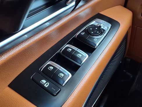 Used 2024 Kia Telluride SX X-Line AWD/4WD image 17