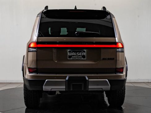 Certified 2024 Lexus GX 550 AWD/4WD image 7