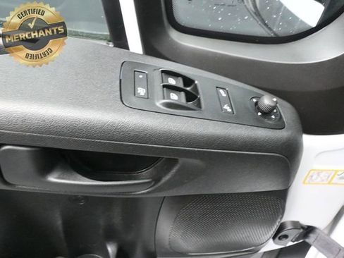 Used 2025 RAM ProMaster 2500 w/ Convenience Group image 22