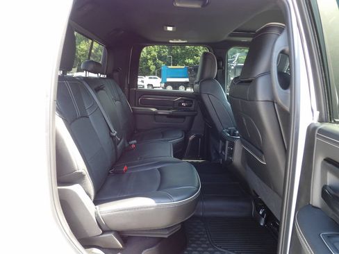 Used 2024 RAM 2500 Limited AWD/4WD image 39