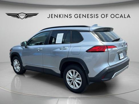 Used 2022 Toyota Corolla Cross LE FWD image 5