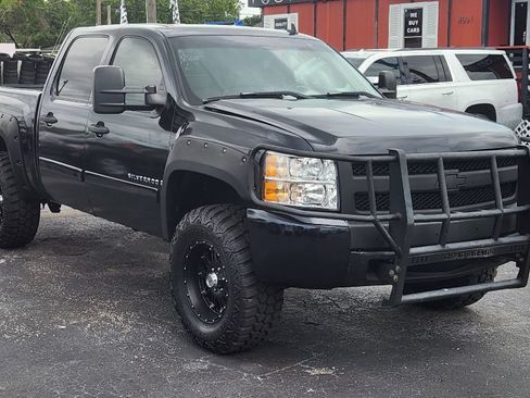 Used 2008 Chevrolet Silverado 1500 LT w/ Power Pack Plus AWD/4WD image 8
