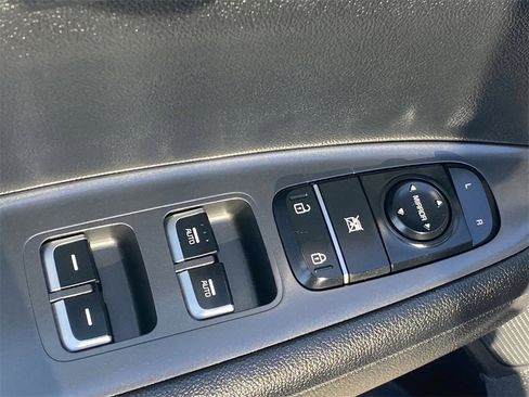 Used 2020 Kia Optima S image 20