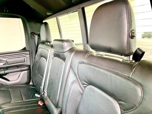 Used 2019 RAM 1500 Big Horn AWD/4WD image 17