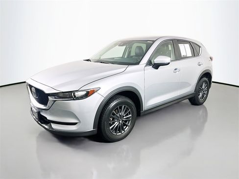 Used 2020 MAZDA CX-5 Touring image 3